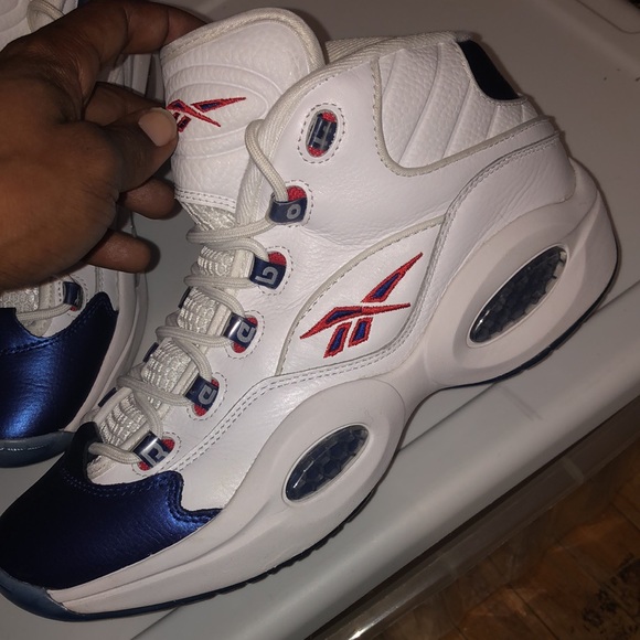 Reebok A.I. question mid colbalt blue tip. - Picture 2 of 5